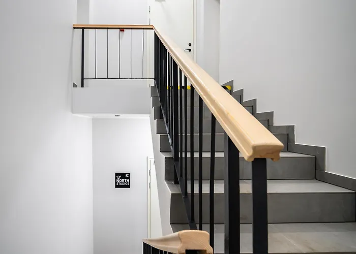 Apartman Airport-bus - 13 North - 3 *