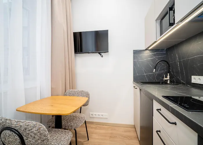 Airport-bus - 13 North - 3 تالين